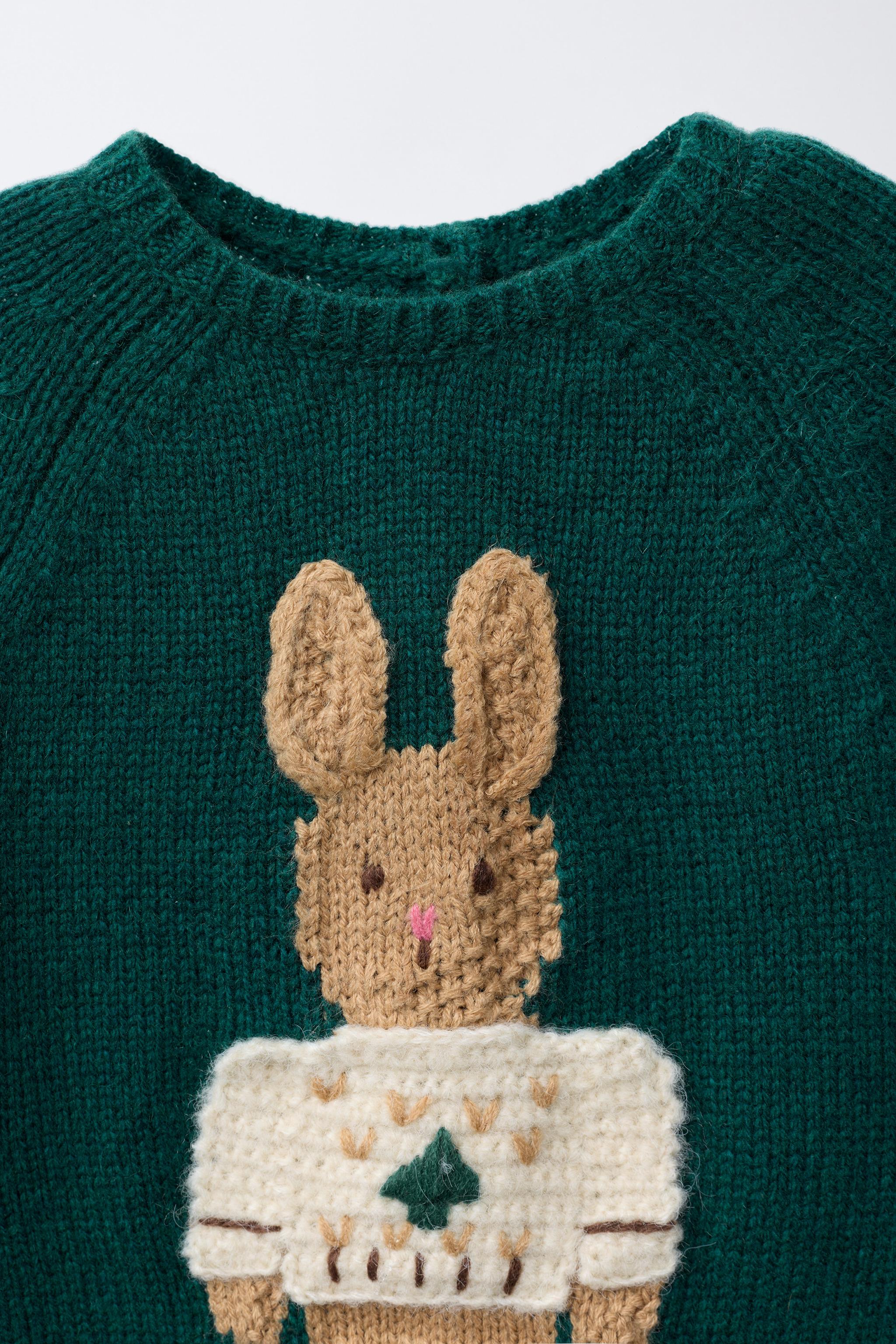 KNIT JUMPSUIT WITH EMBROIDERED BUNNY
